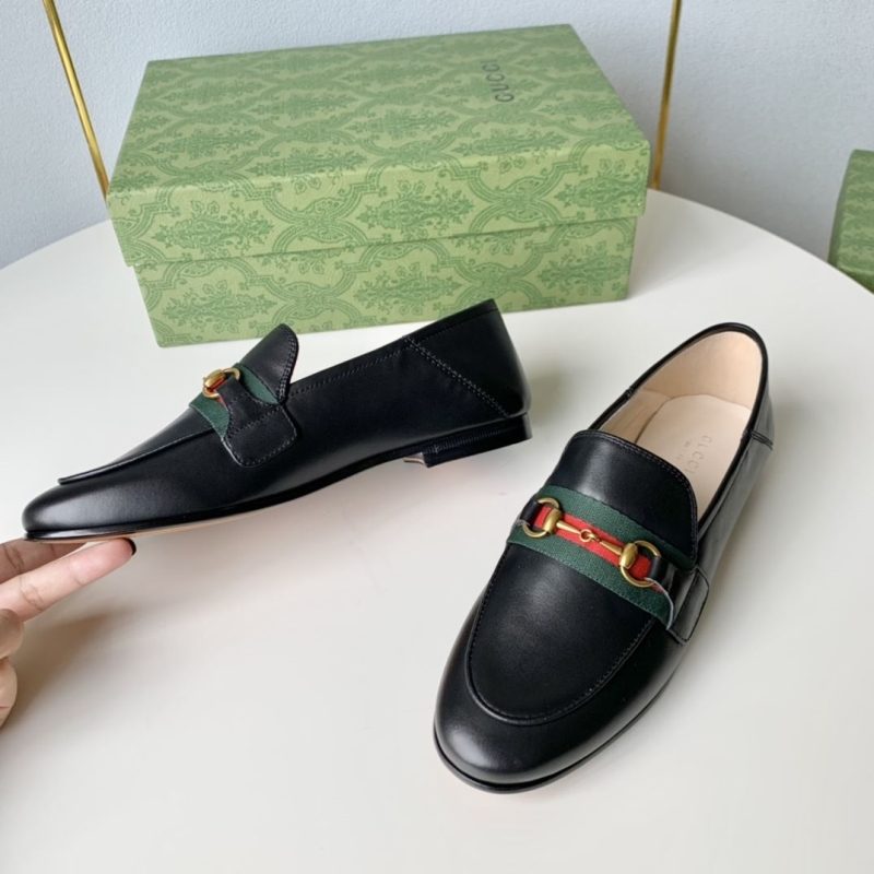 Gucci Leather Shoes